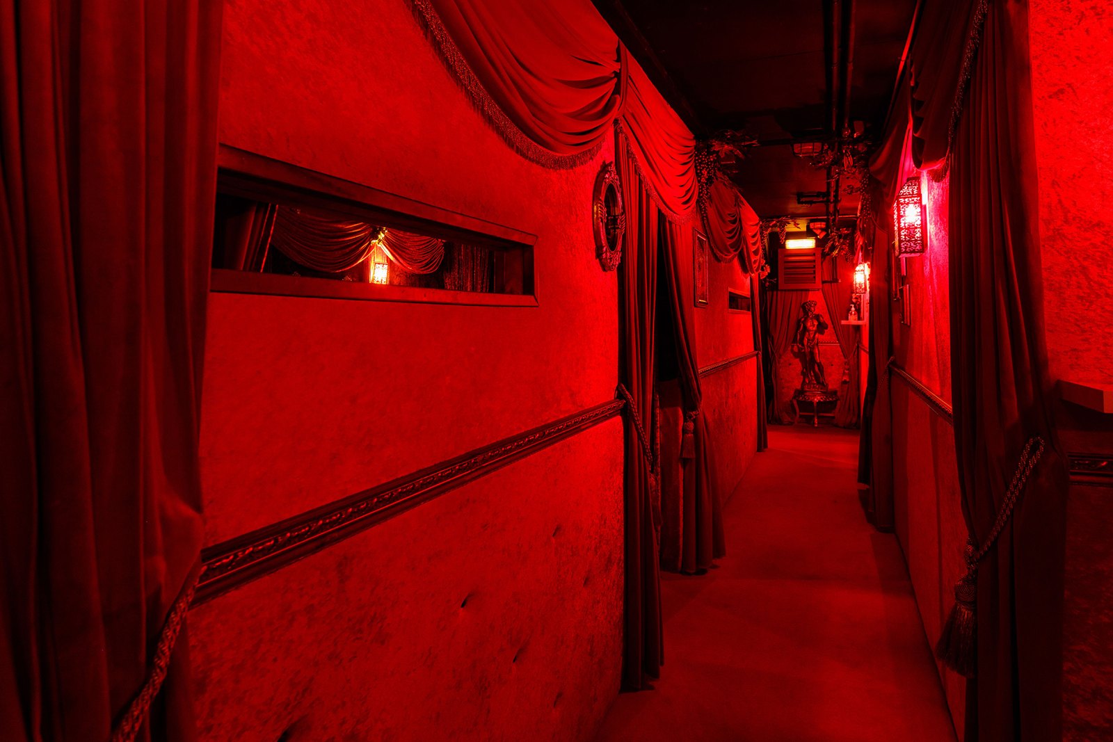 Hallway to the playrooms