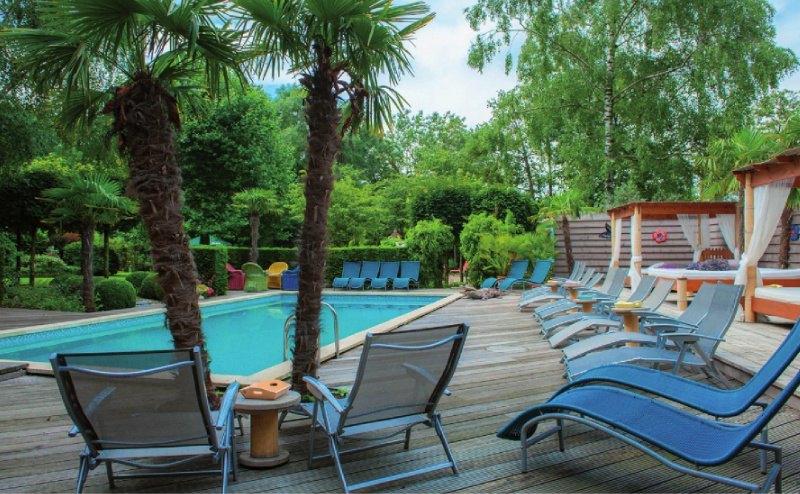 Pool loungers