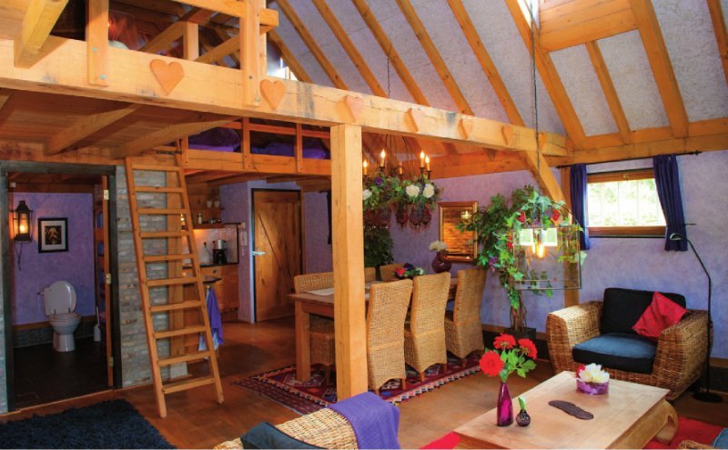 Cottage living room